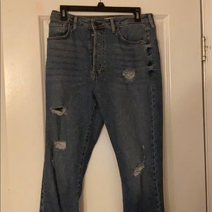Mom jeans with holes